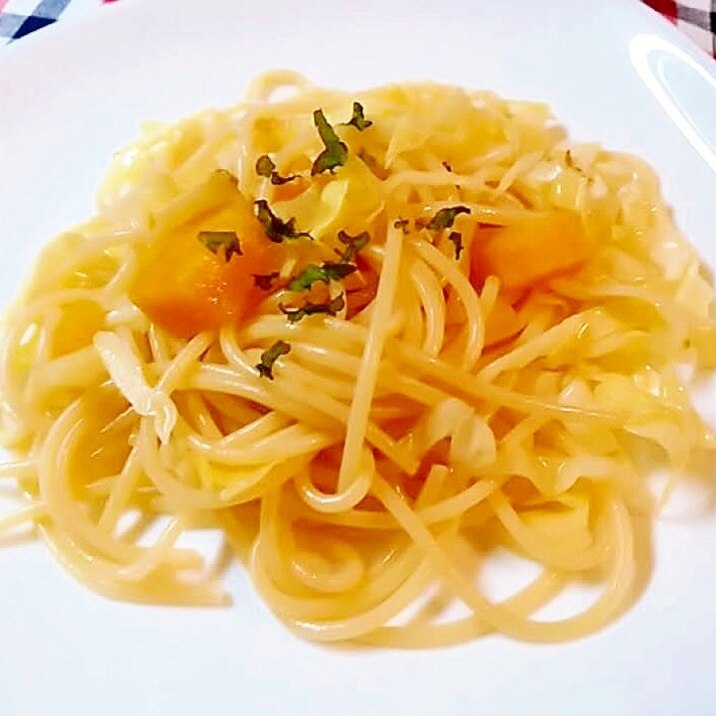 薩摩芋とキャベツのコンソメパスタ